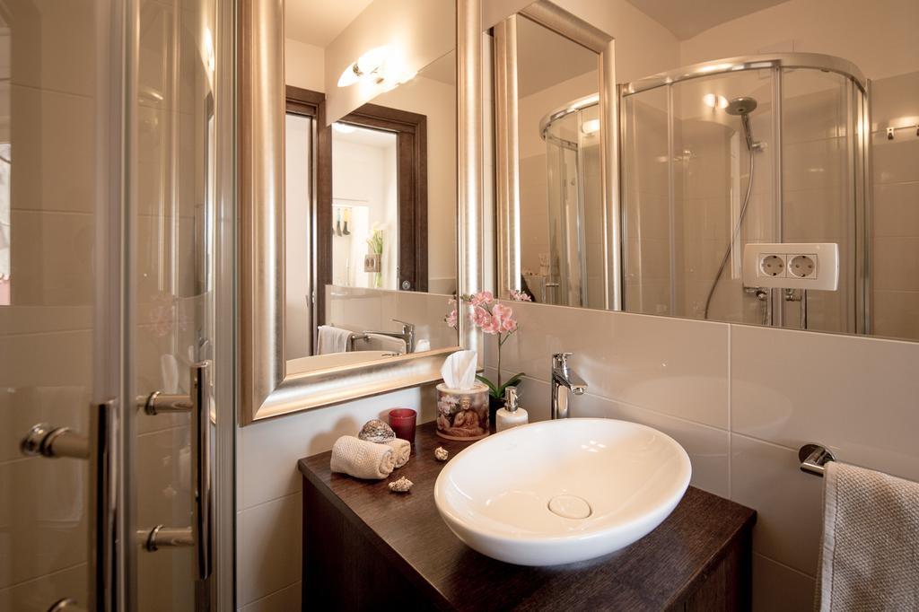 Apartment Shambala Sea View Rovinj Buitenkant foto